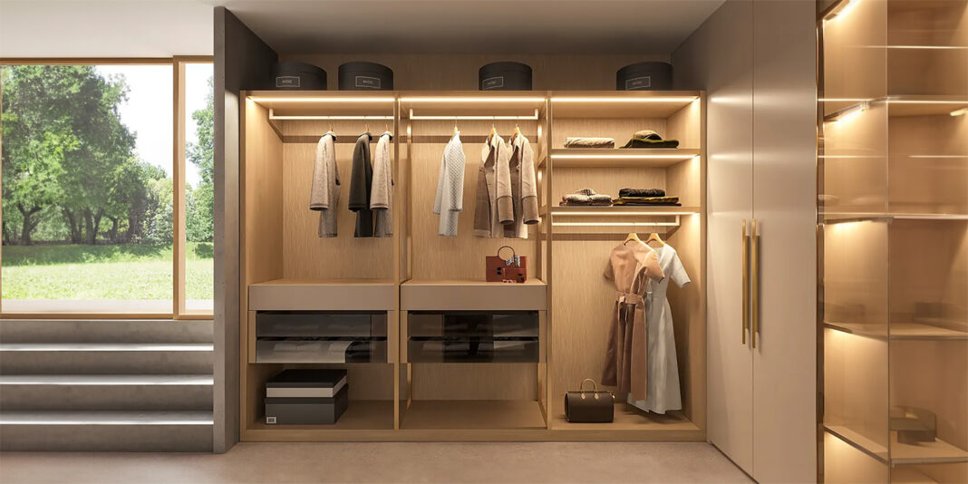 How to Build a Capsule Wardrobe for Under $200 (1)